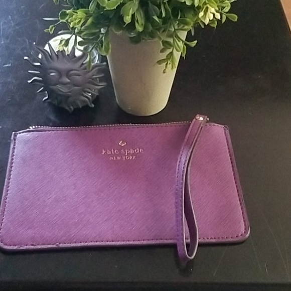 NWOT Kate Spade wristlet - Picture 6 of 8